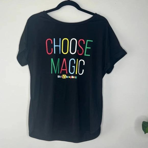 Disney Choose Magic Walt Disney World black tee cuffed sleeve soft comfy size M - Picture 1 of 5